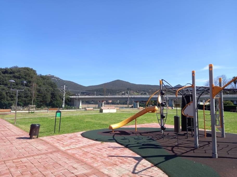 Sokaire De Urdaibai Junto A Mundaka Lägenhet Sukarrieta Exteriör bild