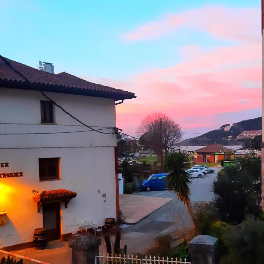 Sokaire De Urdaibai Junto A Mundaka Lägenhet Sukarrieta Exteriör bild
